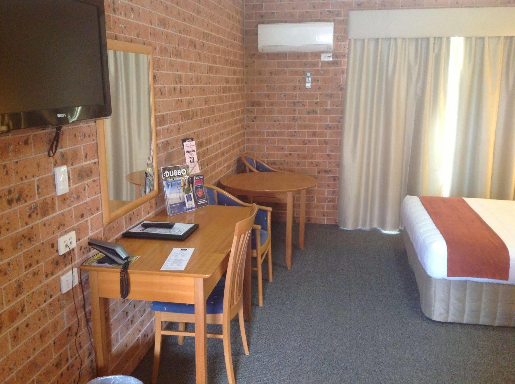 Akuna Motor Inn And Apartments Dubbo Exterior foto
