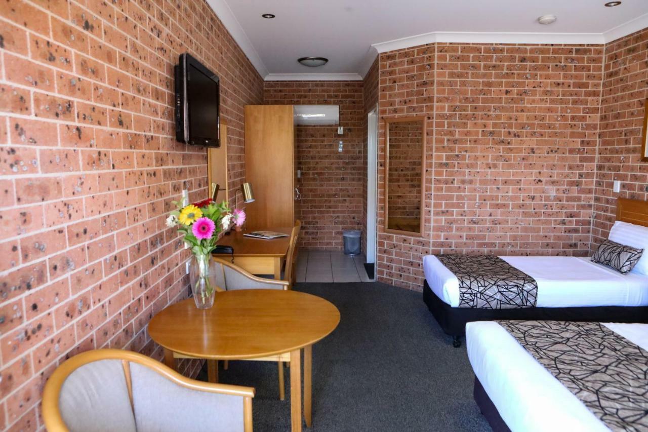 Akuna Motor Inn And Apartments Dubbo Exterior foto